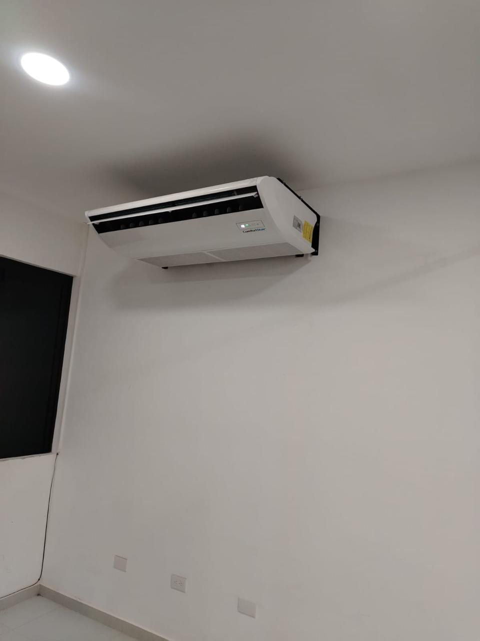 Instalación de unidad fan coil en local comercial en El Salvador – Comfort Aire